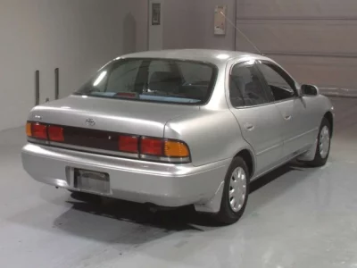 Toyota SPRINTER  с аукциона в Японии