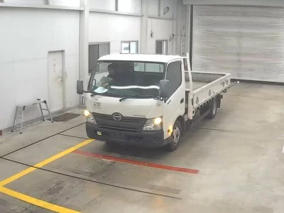 Hino DUTRO  с аукциона в Японии