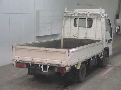 Isuzu ELF  с аукциона в Японии