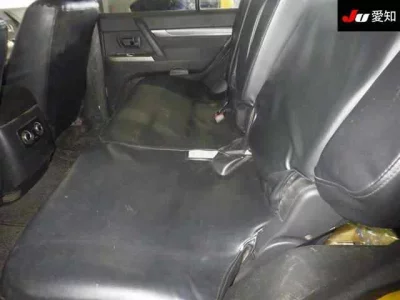 Mitsubishi PAJERO  с аукциона в Японии