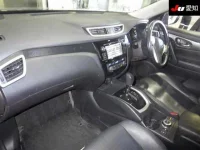 Nissan X-TRAIL лот № 30674 оценка 3.5  с аукциона в Японии 2