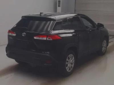 Toyota COROLLA CROSS  с аукциона в Японии