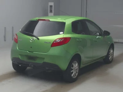 Mazda DEMIO