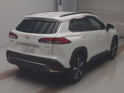 Toyota COROLLA CROSS  с аукциона в Японии