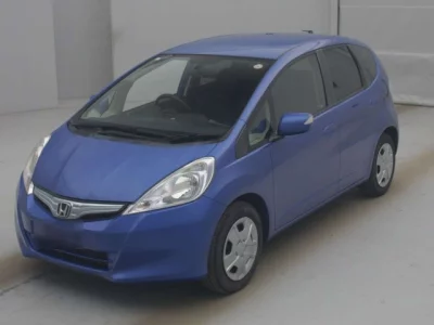 Honda FIT  с аукциона в Японии