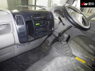 Toyota DYNA  с аукциона в Японии