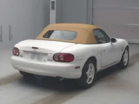 Mazda ROADSTER лот № 24106 оценка R  с аукциона в Японии 1