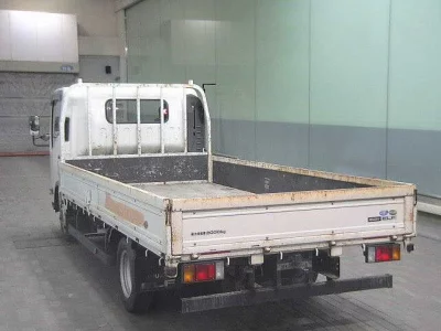 Isuzu ELF  с аукциона в Японии