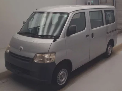 Toyota LITE ACE VAN  с аукциона в Японии