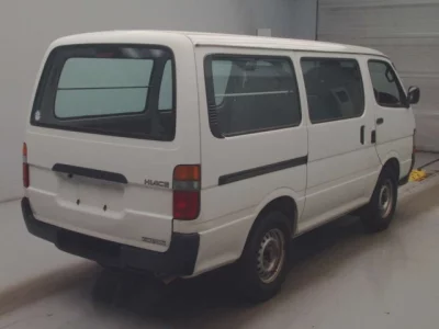 Toyota HIACE VAN  с аукциона в Японии