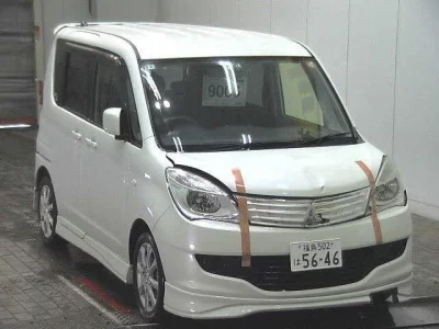 Mitsubishi DELICA D2