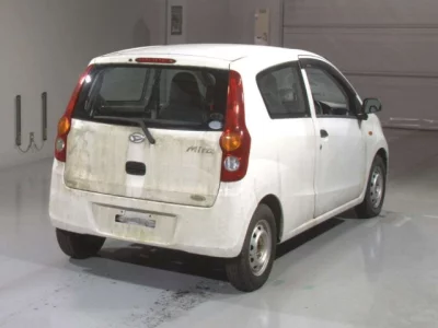Daihatsu MIRA  с аукциона в Японии