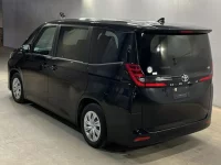 Toyota NOAH лот № 877 оценка R  с аукциона в Японии 1