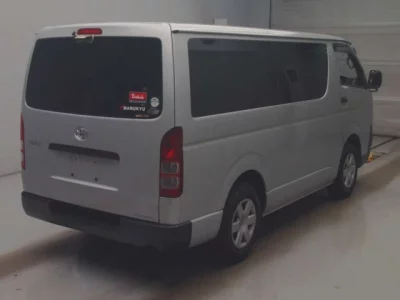 Toyota HIACE VAN  с аукциона в Японии