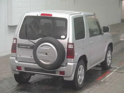 Mitsubishi PAJERO MINI