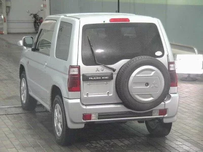 Mitsubishi PAJERO MINI