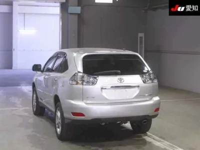 Toyota HARRIER  с аукциона в Японии