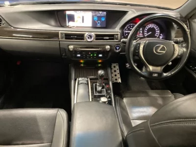 Lexus GS  с аукциона в Японии