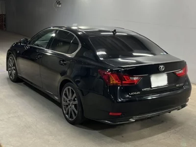 Lexus GS  с аукциона в Японии