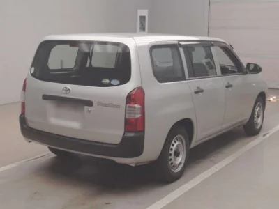 Toyota PROBOX  с аукциона в Японии