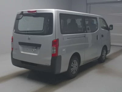 Nissan CARAVAN VAN  с аукциона в Японии