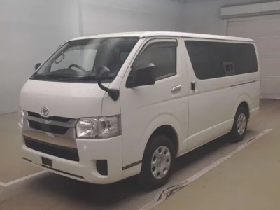 Toyota HIACE VAN  с аукциона в Японии