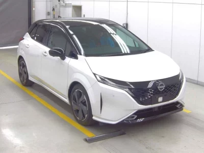 Nissan AURA  с аукциона в Японии