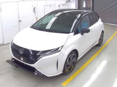 Nissan AURA  с аукциона в Японии