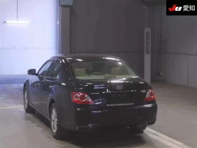 Toyota MARK X  с аукциона в Японии