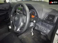 Toyota RACTIS лот № 30759 оценка 3.5  с аукциона в Японии 4