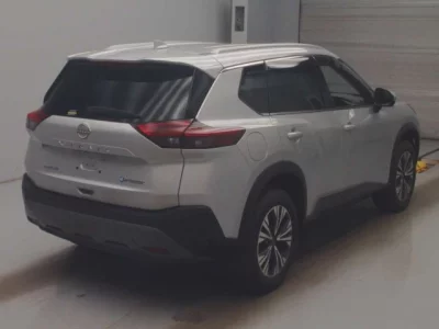Nissan X-TRAIL  с аукциона в Японии