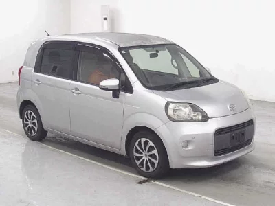 Toyota PORTE  с аукциона в Японии