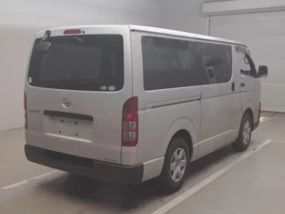 Toyota REGIUS ACE VAN