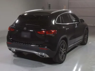 Mercedes-Benz GLA CLASS  с аукциона в Японии