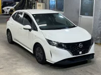 Nissan NOTE лот № 3059 оценка 4  с аукциона в Японии 3