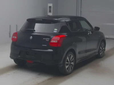 Suzuki SWIFT  с аукциона в Японии