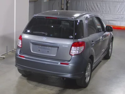 Suzuki SX-4  с аукциона в Японии