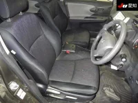 Toyota WISH лот № 30775 оценка 3.5  с аукциона в Японии 5
