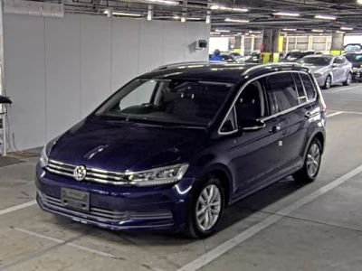 Volkswagen GOLF TOURAN