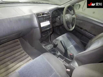 Toyota CARINA  с аукциона в Японии