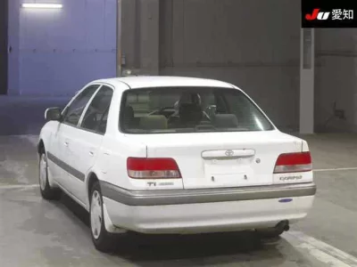 Toyota CARINA  с аукциона в Японии