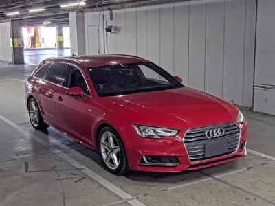 Audi A4  с аукциона в Японии