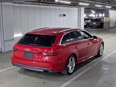 Audi A4  с аукциона в Японии