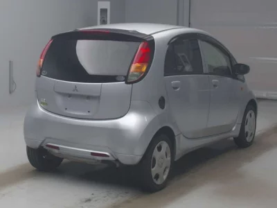 Mitsubishi I  с аукциона в Японии