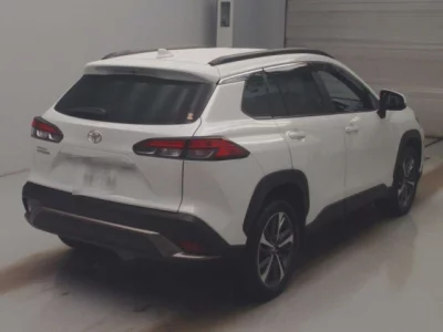 Toyota COROLLA CROSS  с аукциона в Японии