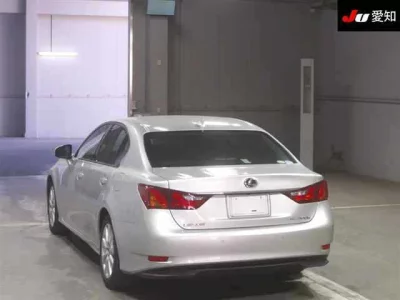 Lexus GS  с аукциона в Японии