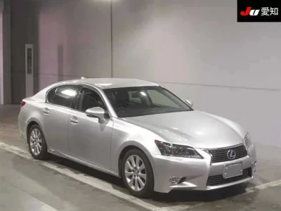 Lexus GS  с аукциона в Японии