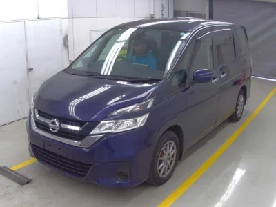 Nissan SERENA  с аукциона в Японии