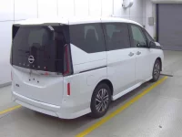Nissan SERENA лот № 41 оценка 3.5  с аукциона в Японии 3
