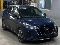 Nissan KICKS лот № 3105 оценка R  с аукциона в Японии 3